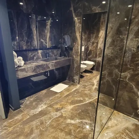 Arka Art 5* Tirana