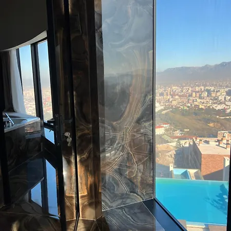 Arka Art Hotel