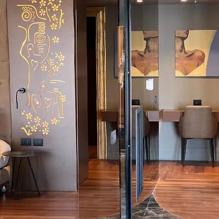 فندق Arka Art 5*