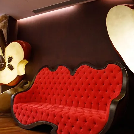 Arka Art Hotel 5*