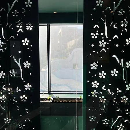 Arka Art Hotel 5*
