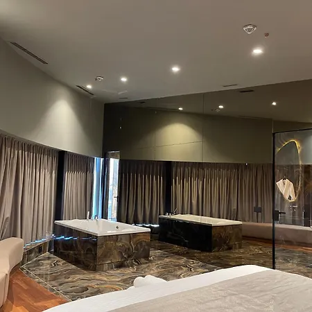 Arka Art Hotel Kashar